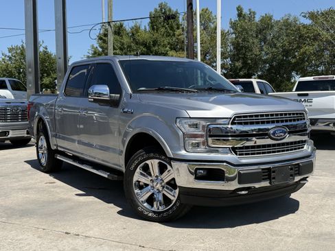 Used 2020 Ford F150 Lariat w/ Equipment Group 502A Luxury AWD/4WD image 9