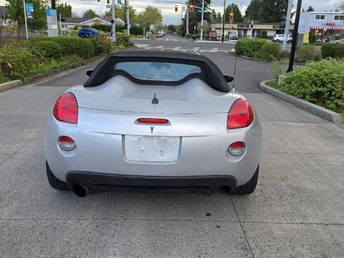 Used 2008 Pontiac Solstice GXP w/ Premium Package RWD image 6