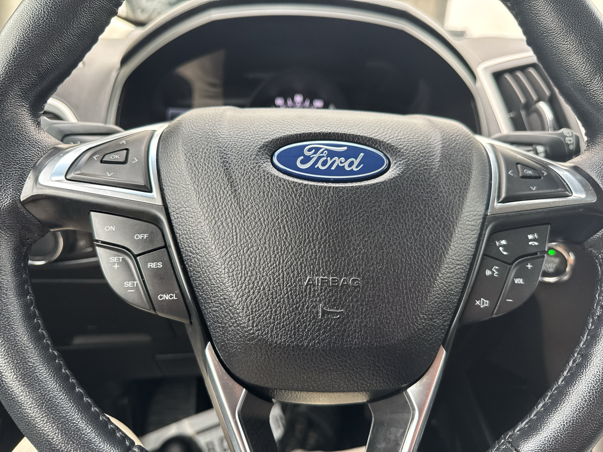 Used 2024 Ford Edge SEL w/ Convenience Package AWD/4WD image 18