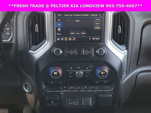 Used 2019 Chevrolet Silverado 1500 LT w/ Texas Edition image 21