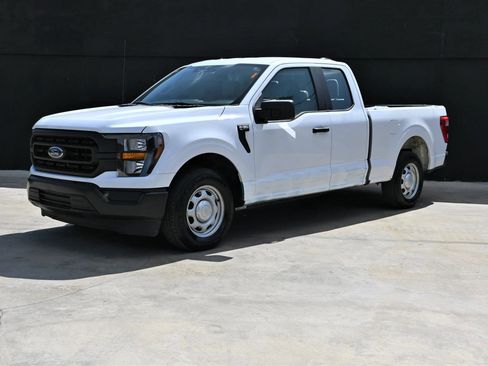 Used 2023 Ford F150 XL RWD image 1