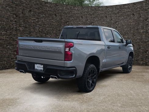 Used 2024 Chevrolet Silverado 1500 Custom Trail Boss w/ LPO, Dark Essentials Package AWD/4WD image 7