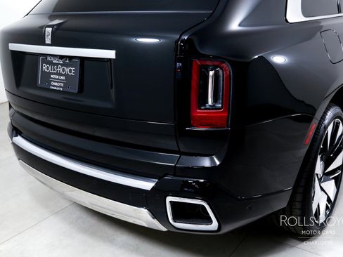 New 2026 Rolls-Royce Cullinan image 52