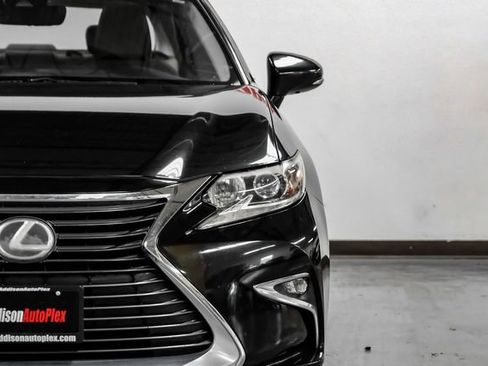 Used 2017 Lexus ES 350 w/ Accessory Package 2 FWD image 56