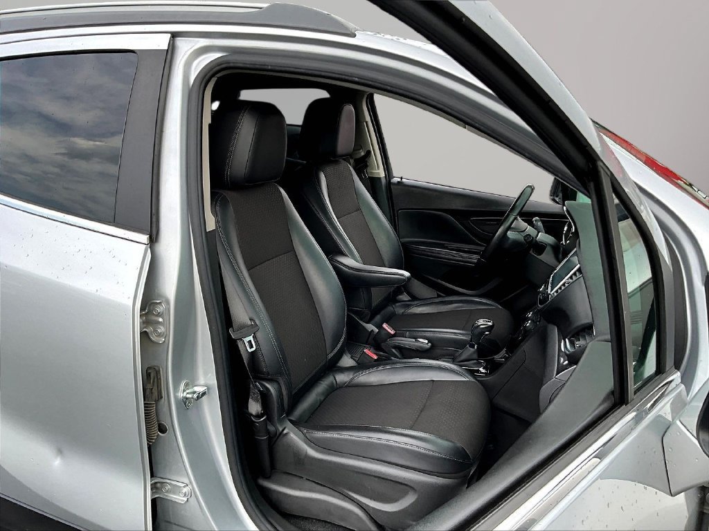 Used 2019 Buick Encore Preferred FWD image 30