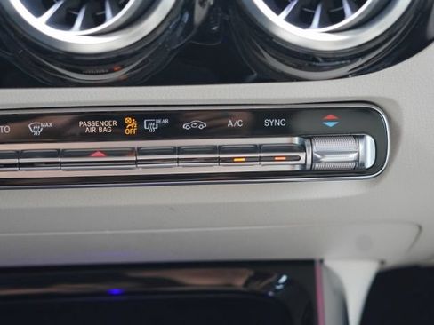 Used 2023 Mercedes-Benz GLA 250 image 25