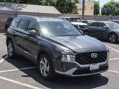 Used 2023 Hyundai Santa Fe SEL FWD image 3