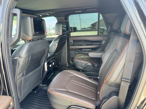 Used 2021 Ford Expedition King Ranch image 8