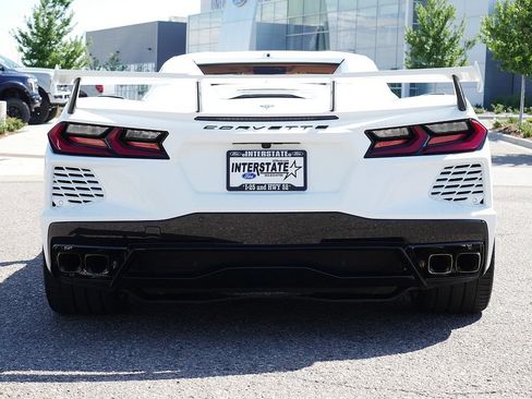 Used 2022 Chevrolet Corvette Stingray Premium Conv w/ Z51 Performance Package RWD image 4