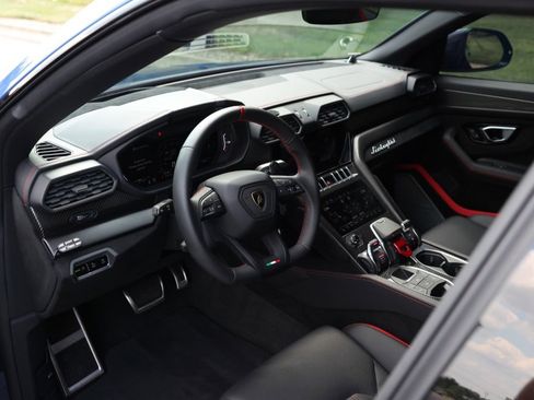Used 2024 Lamborghini Urus Performante image 22