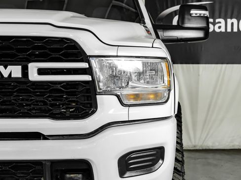 Used 2024 RAM 3500 Tradesman w/ Chrome Appearance Group AWD/4WD image 39