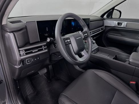 Certified 2026 Hyundai Santa Fe SEL FWD image 9