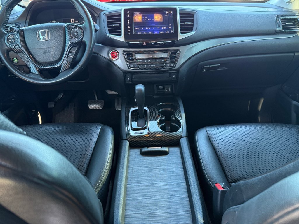 Used 2017 Honda Ridgeline RTL-T image 13