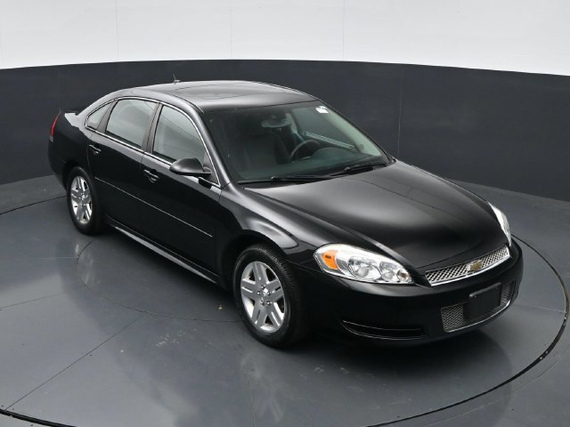 Used 2014 Chevrolet Impala LT w/ LT Sunroof Package FWD image 35