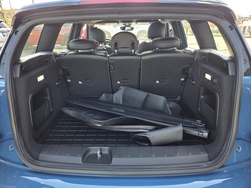 Used 2022 MINI Cooper Clubman S w/ Premium Package image 15