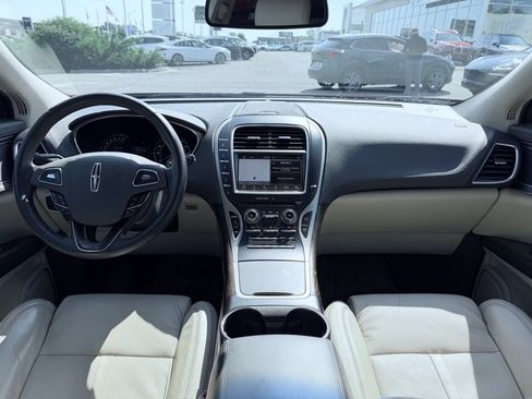 Used 2016 Lincoln MKX Reserve w/ Enhanced Security Package AWD/4WD image 27