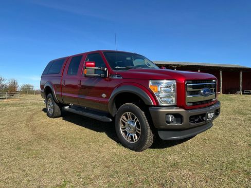 Used 2016 Ford F350 King Ranch w/ FX4 Off-Road Package image 2
