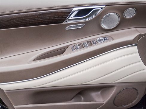 Used 2021 Genesis GV80 2.5T w/ Prestige Package 05 image 25