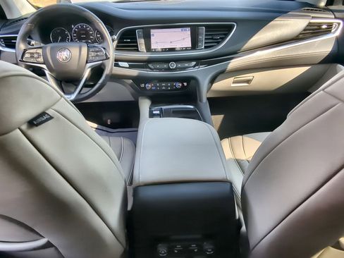 Used 2023 Buick Enclave Avenir w/ Avenir Technology Package image 21
