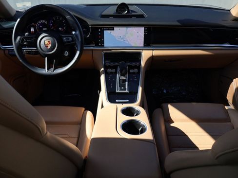 Certified 2023 Porsche Panamera image 21