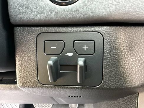 New 2026 Toyota Sequoia Platinum AWD/4WD image 29