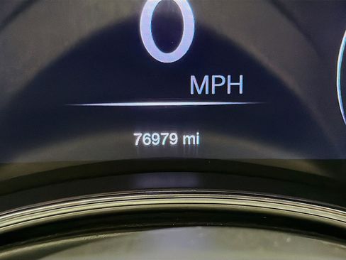 Used 2020 Jeep Grand Cherokee Altitude RWD image 8