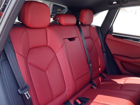 Certified 2024 Porsche Macan Turbo AWD/4WD image 22