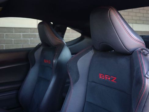 Used 2018 Subaru BRZ Limited w/ Popular Package #2 RWD image 17