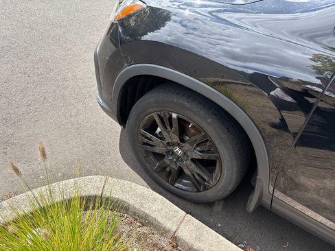 Used 2021 Honda Pilot Special Edition image 7