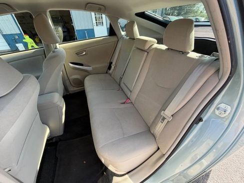 Used 2014 Toyota Prius Two image 10