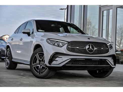 New 2026 Mercedes-Benz GLC 300 4MATIC image 1