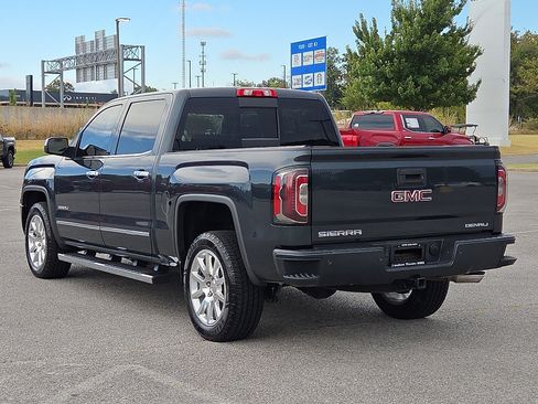 Used 2018 GMC Sierra 1500 Denali AWD/4WD image 4