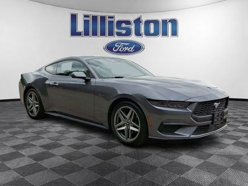 Used 2026 Ford Mustang Premium RWD image 3