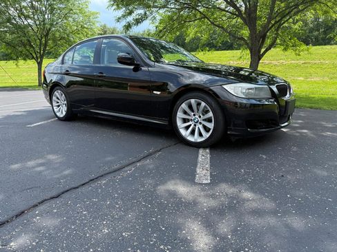 Used 2011 BMW 328i Sedan RWD image 1
