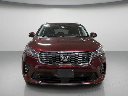 Used 2020 Kia Sorento LX w/ LX I4 Convenience Package image 9