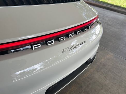 Used 2020 Porsche 911 Carrera RWD image 17