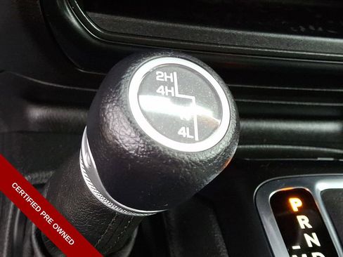 Used 2022 Jeep Gladiator Sport AWD/4WD image 27