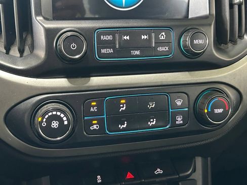 Used 2017 Chevrolet Colorado LT w/ LT Convenience Package RWD image 21
