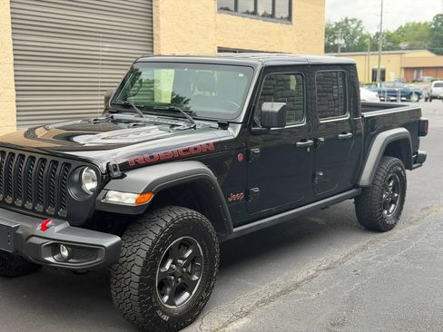 Used 2023 Jeep Gladiator Rubicon w/ Cold Weather Group AWD/4WD image 37