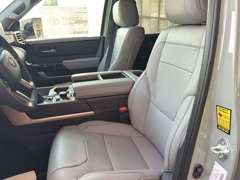 New 2026 Toyota Tundra Limited AWD/4WD image 13