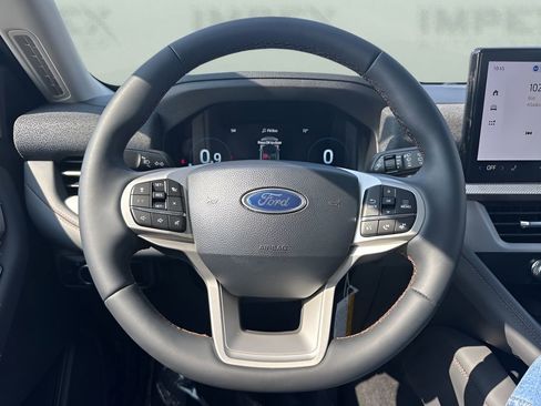 Used 2026 Ford Explorer Active image 14