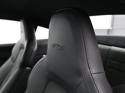 Used 2022 Porsche 911 Carrera 4 GTS image 19
