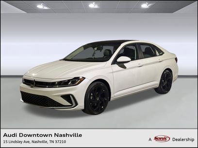 Used 2025 Volkswagen Jetta SE w/ Sunroof Package