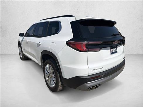 Used 2024 GMC Acadia Elevation w/ Luxury Package FWD image 3