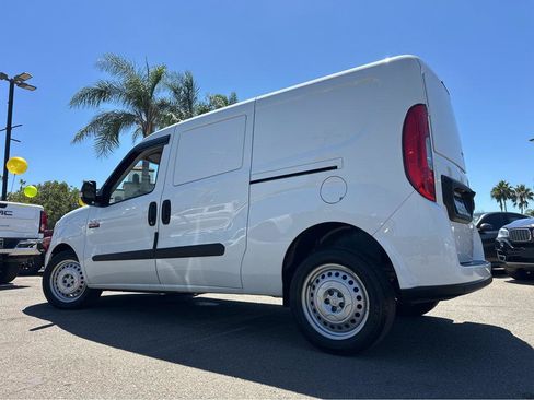 Used 2022 RAM ProMaster City Tradesman FWD image 3