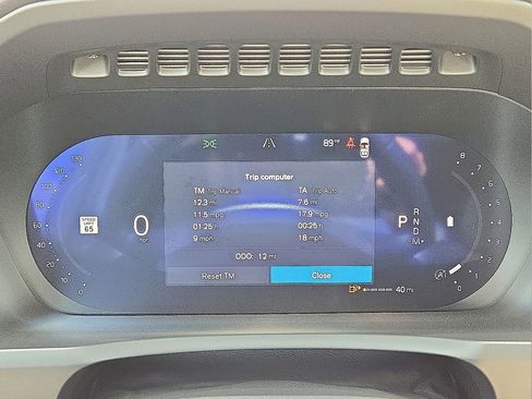 New 2026 Volvo XC90 B6 Plus w/ Protection Package Premier image 25