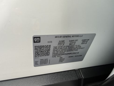 Used 2022 Chevrolet Suburban LS AWD/4WD image 31