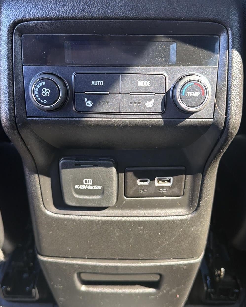 Used 2023 GMC Acadia Denali AWD/4WD image 5