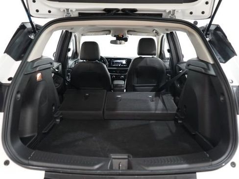 Used 2025 Buick Encore GX Preferred image 34