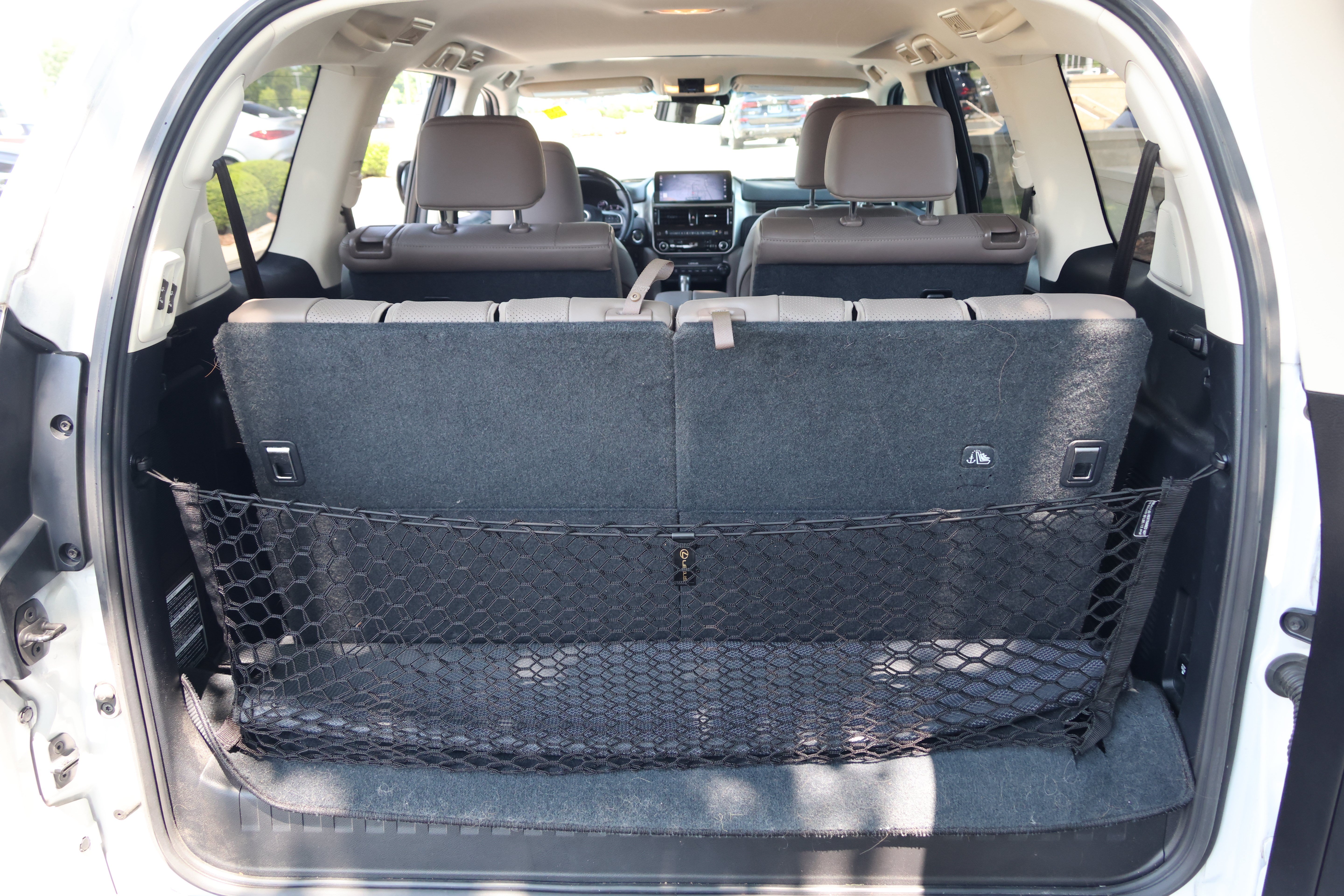 Used 2023 Lexus GX 460 Luxury w/ Sport Design Package AWD/4WD image 37
